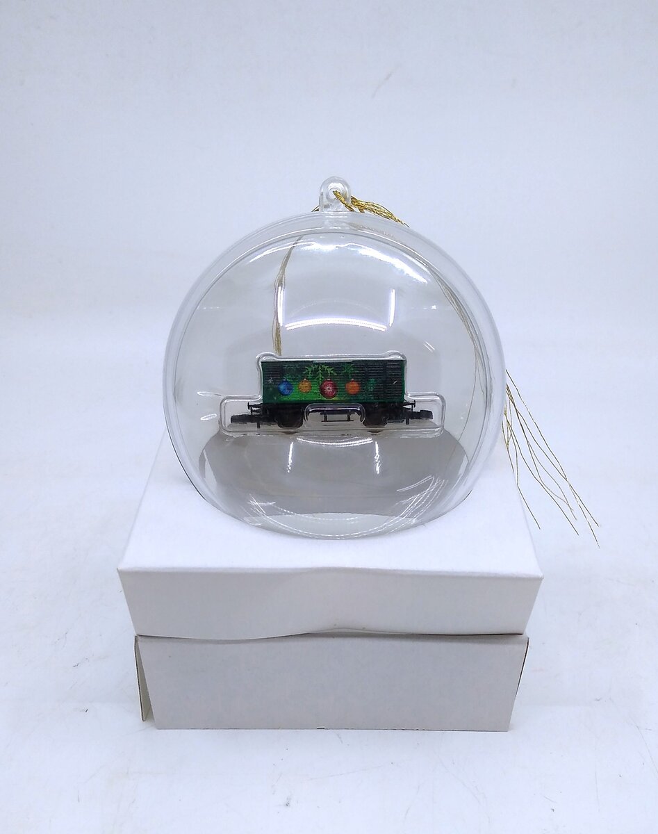 Marklin 80624 Z 2014 Christmas Reefer w/Ornament