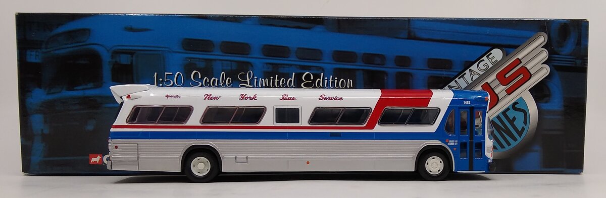Corgi US54313 1:50 GM Fishbowl-New York Bus