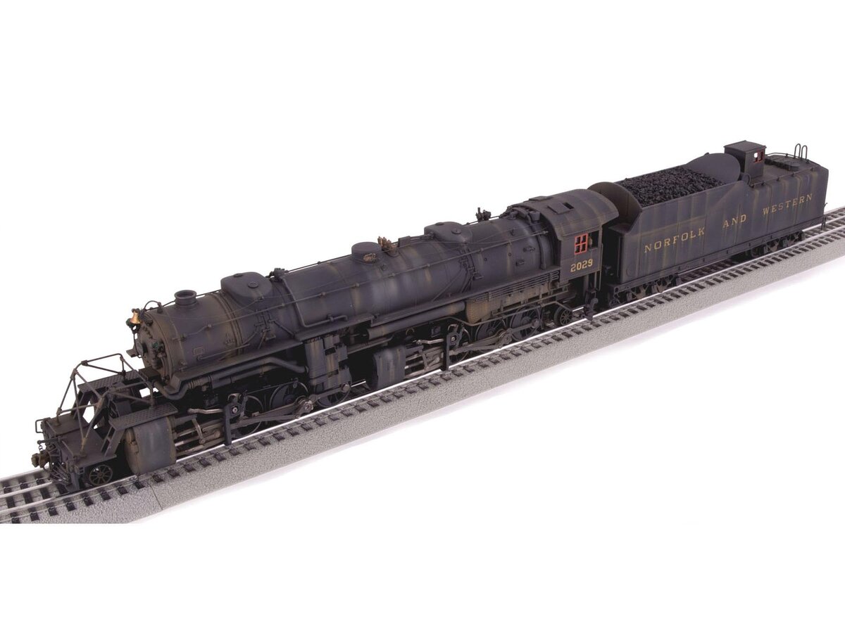 Lionel 6-82488 O Norfolk & Western Y3 2-8-8-2 Weathered Steam Locomotive #2029