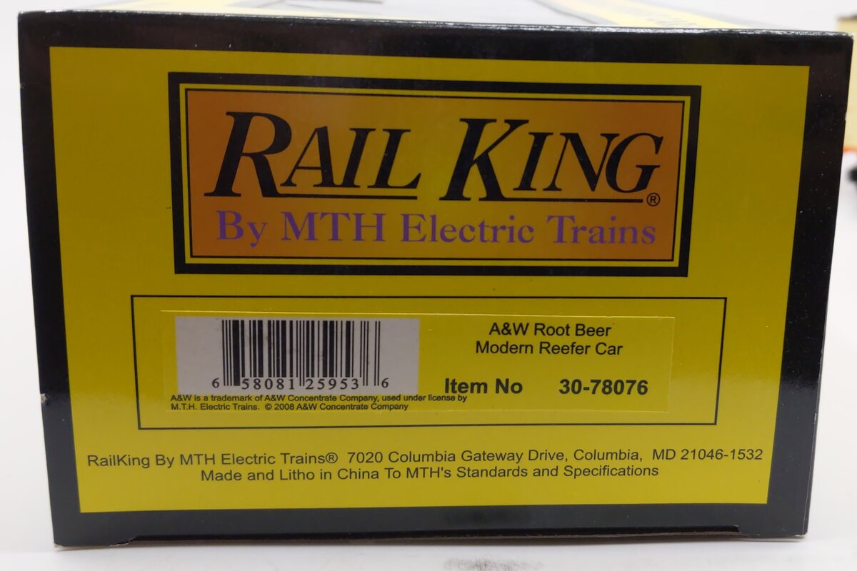 MTH 30-78076 O A&W Root Beer Modern Reefer Car