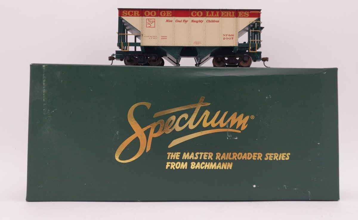 Bachmann 27940 On30 Christmas 2-Bay Steel Hopper