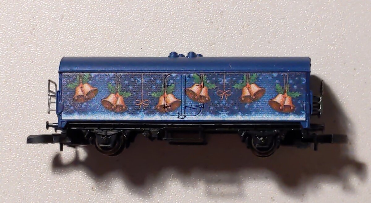 Marklin 80628 Z Scale 2018 Christmas Car