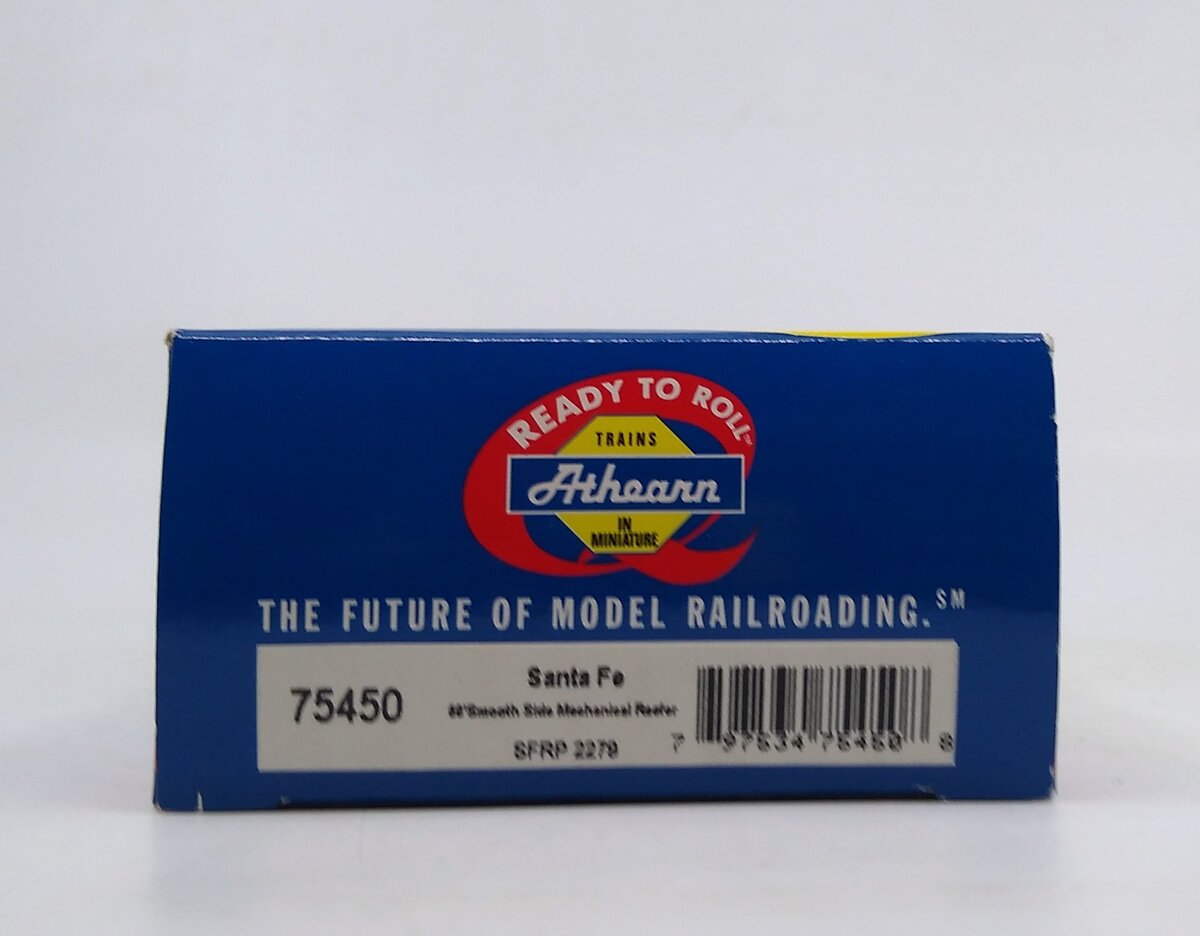 Athearn 75450 HO Santa Fe RTR 50' Smooth Side Mechanical Reefer #2279