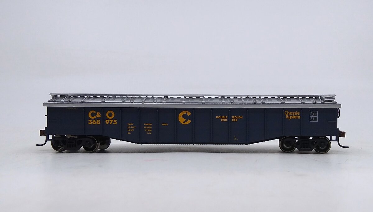 Athearn 76200 HO Chessie RTR 50' Covered Gondola #368975