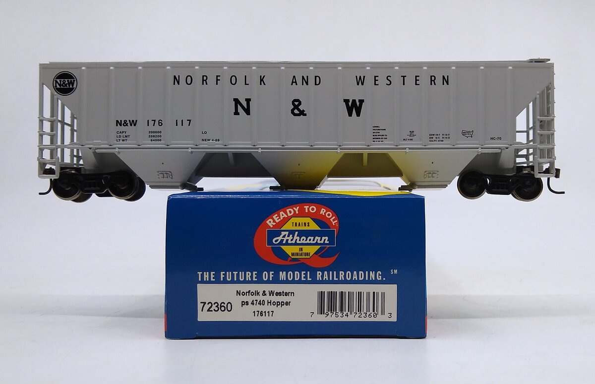 Athearn 72360 HO N&W 54' PS Covered Hopper #176117
