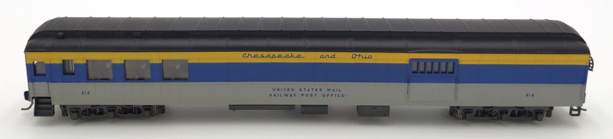 AHM 6203-C HO Scale Chesapeake & Ohio Combine Passenger Car #414 LN/Box