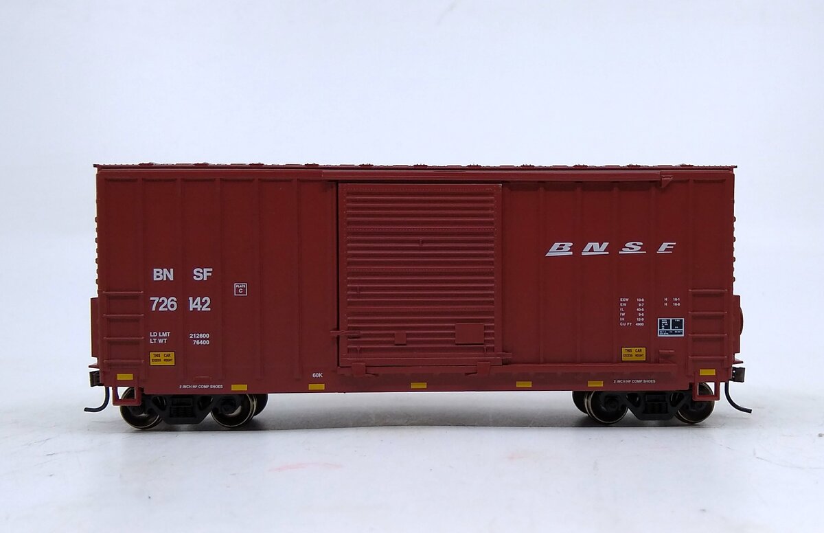 Athearn 70856 HO Scale BNSF RTR 40' Outside-Braced Hi-Cube Boxcar #726142