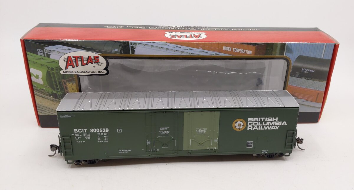 Atlas 20000106 HO BC Rail 53' DPD Boxcar #800539