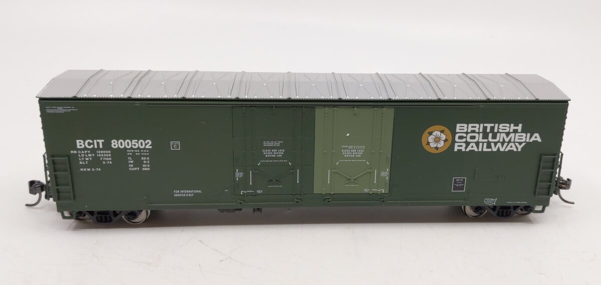 Atlas 20000104 HO BC Rail 53' DPD Boxcar #800502