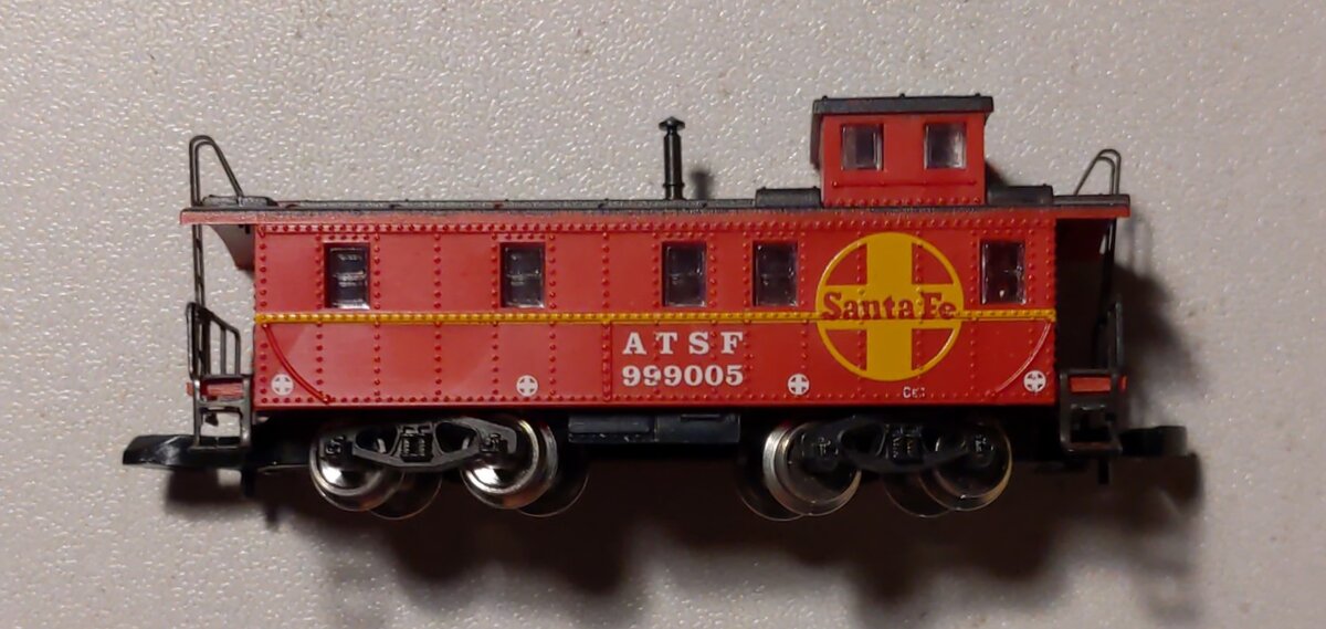 Marklin 8636 Z Scale Atchison, Topeka & Santa Fe Caboose #999005 LN/Box