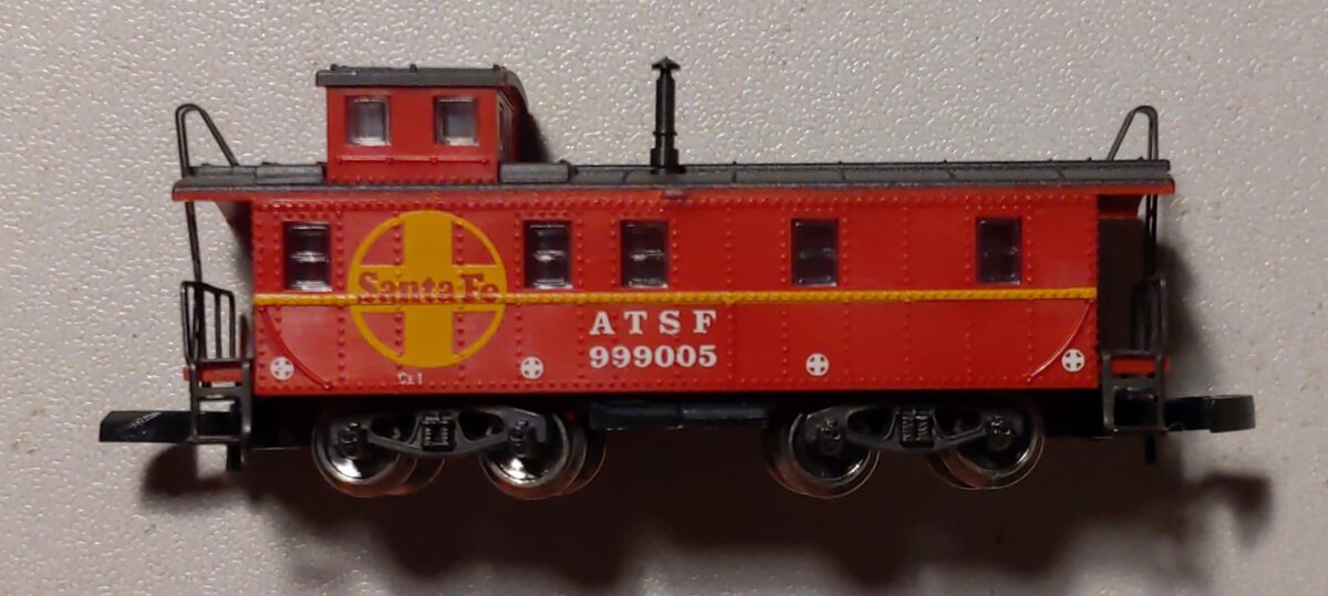 Marklin 8636 Z Scale Atchison, Topeka & Santa Fe Caboose #999005 LN/Box