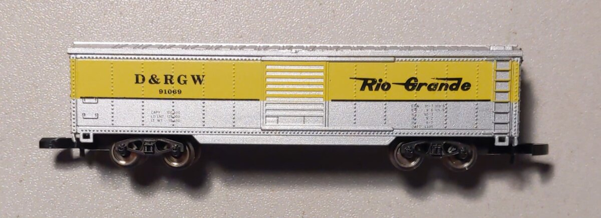 Marklin 8677 Z Scale Denver and Rio Grande Western 50' Boxcar #91069 LN/Box