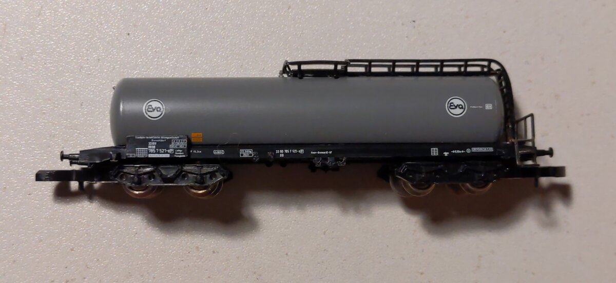 Marklin 8660 Z Scale Eva 4-Axle Tank Car LN/Box
