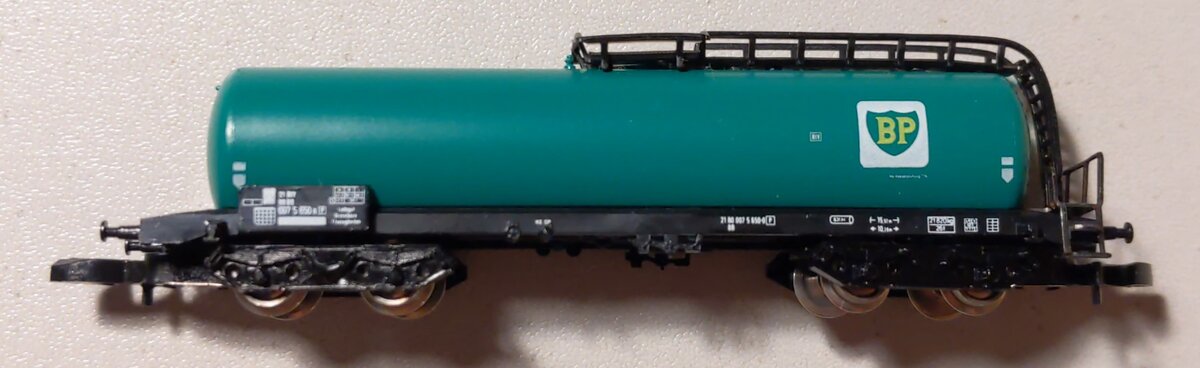 Marklin 8628 Z Scale BP 4-Axle Tank Car LN/Box