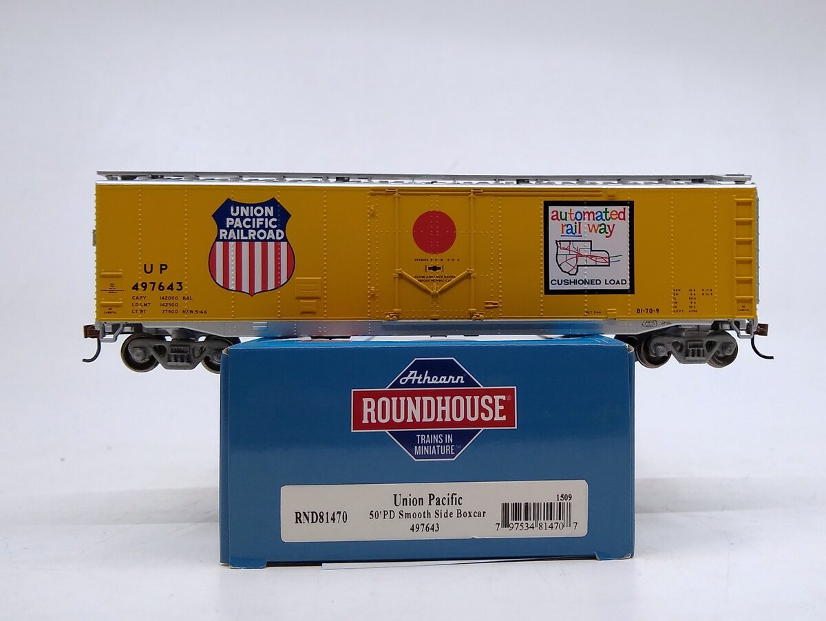 Roundhouse 81470 HO Union Pacific 50' Plug Door Box Car #497643