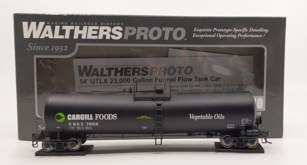 Walthers 920-100210 HO Scale CRGX 54' 23K Gallon Funnel Flow Tank Car #7068