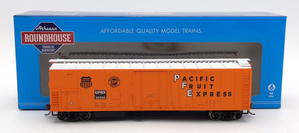 Roundhouse 87871 HO Union Pacific 50' Ex Post Mechanical Reefer #351596