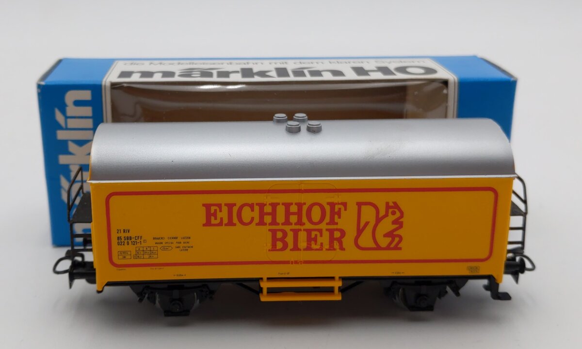 Marklin 4420 HO Scale Teinacher Beer Reefer Car LN/Box