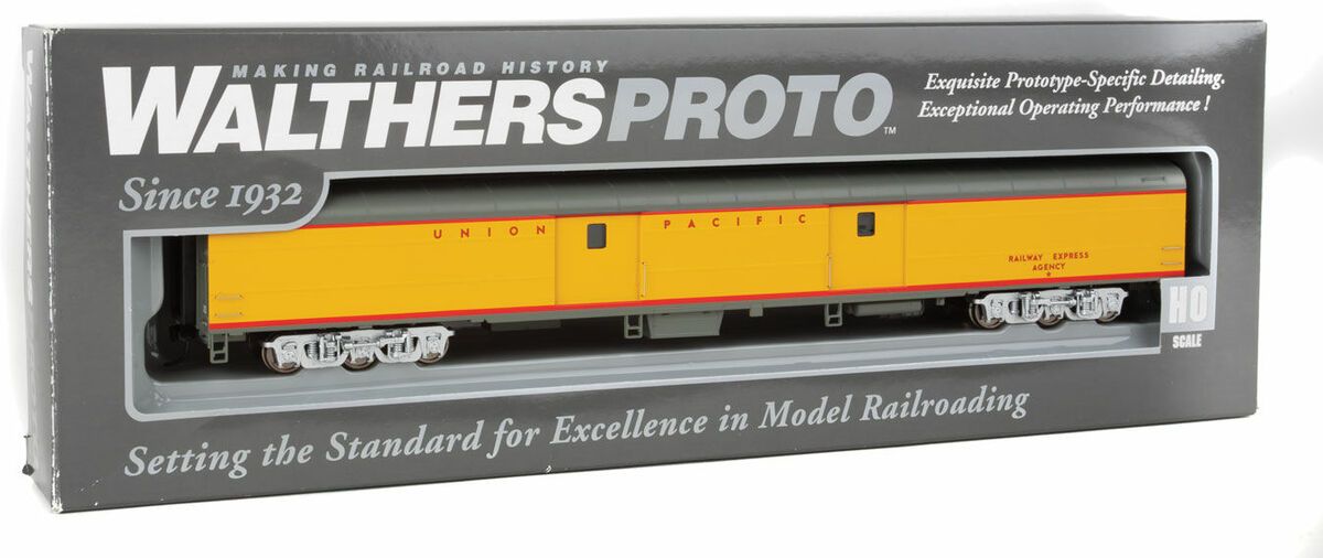 Walthers 920-9530 HO Scale Union Pacific 85' ACF Baggage Car