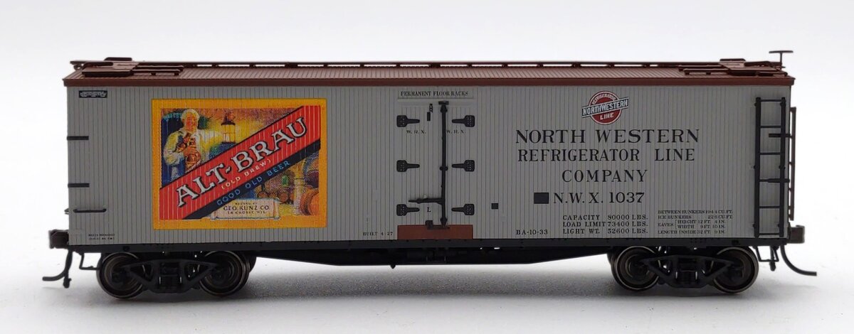 Atlas 20003088 HO Scale Alt-Brau Beer NWX 40' Wood Reefer Car #1037