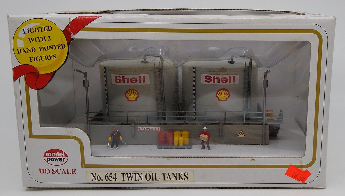 Model Power 654 HO Twin Oil Tanks Built/Up