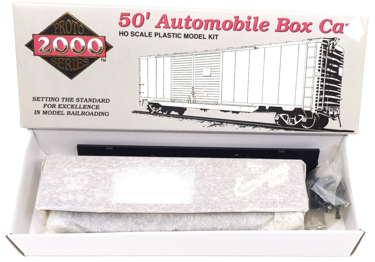 Proto 2000 48119 HO CB & Q W/Dreadnaught Ends 50' Automobile Box Car Kit