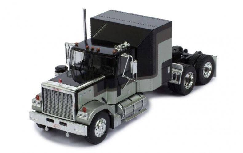 IXO Models TR117 1:43 Scale Die-Cast 1980 GMC General Semi Tractor