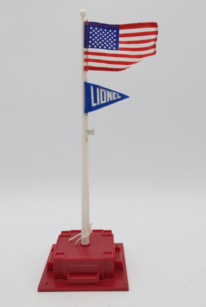 Lionel 6-12898 O/O27 Flag Pole W/ Lionel Pennant Kit