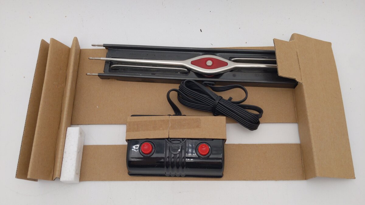 Lionel 6-12746 O27 Gauge Operating Uncoupling Remote Control Track