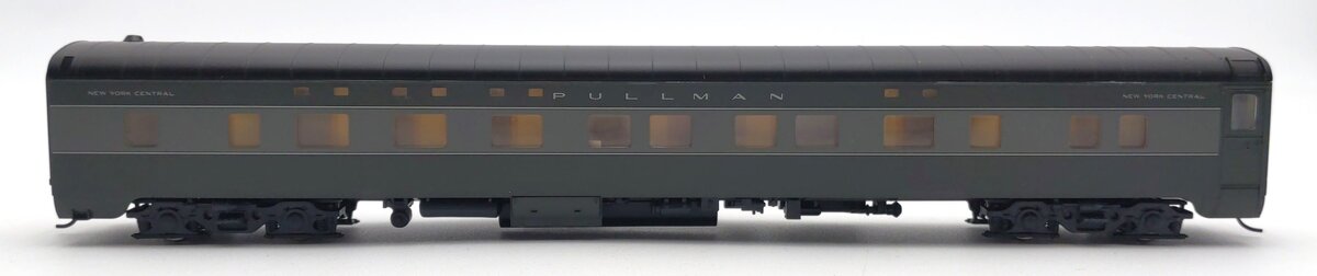 Walthers 932-9311 HO Scale NYC 20th Century Limited 4-4-2 Sleeper Car LN/Box