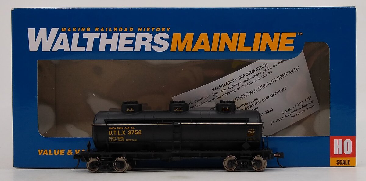 Walthers 910-1112 HO Union Tank Line UTLX 36' 3-Dome Tank Car RTR #3752