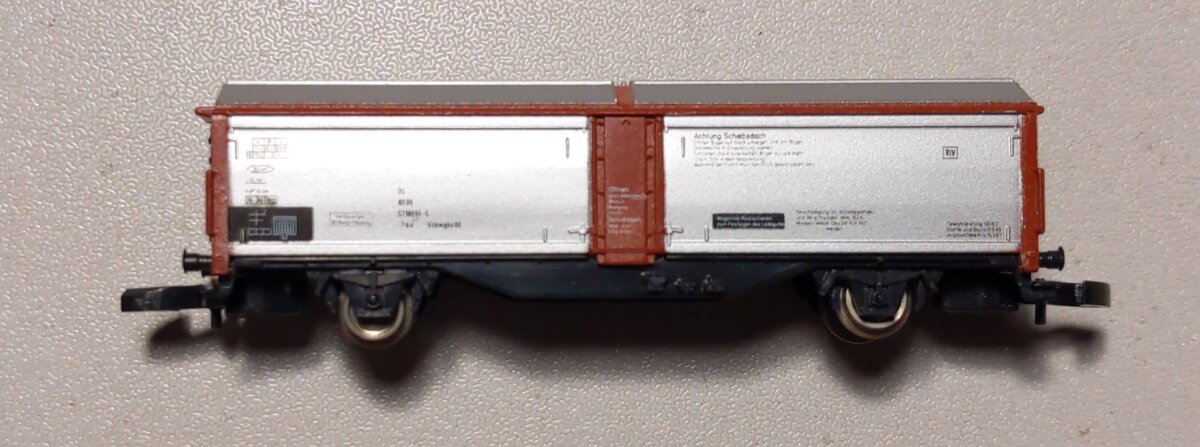 Marklin 8623 Z Scale Mini-Club DB Sliding Door Boxcar LN/Box