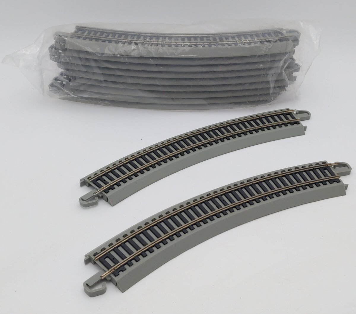 Bachmann 92123-A4 HO Nickel Silver Straight E-Z Track Section(10)