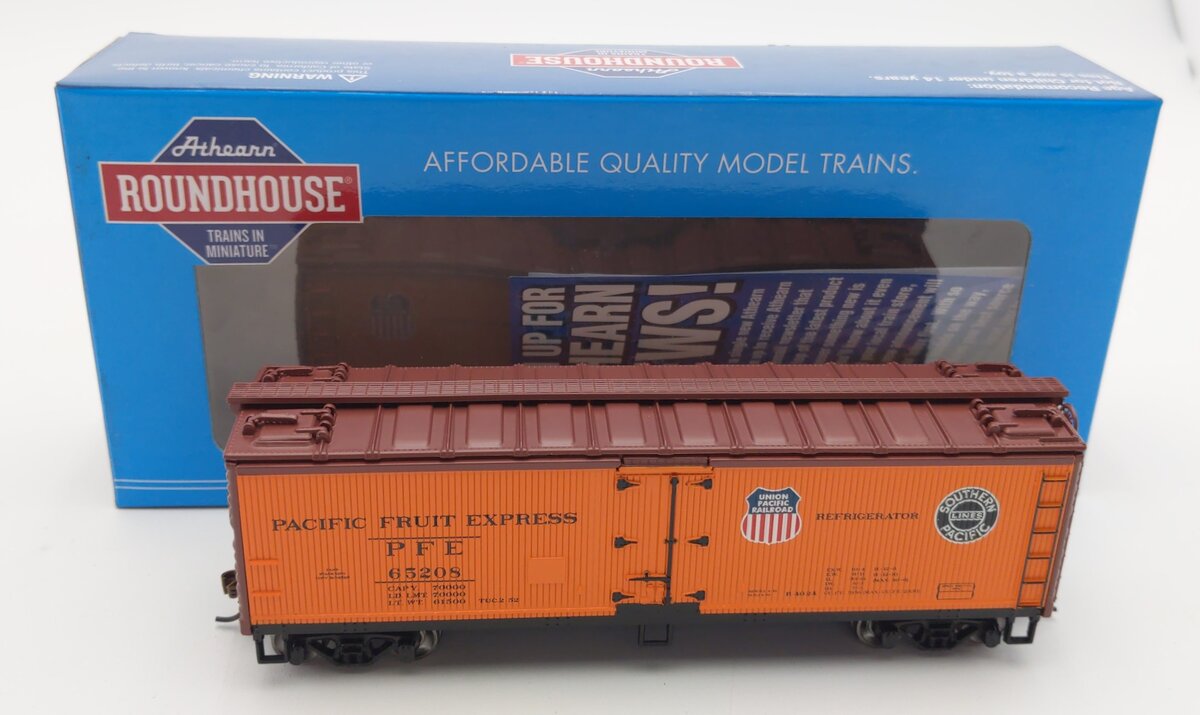 Athearn 85620 HO Pacific Fruit Express 40' Wood Reefer #65208