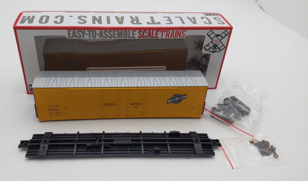 Scale Trains SXT1010 HO CNW Evans 5100 Double 8' Plug Door Boxcar Kit #600632