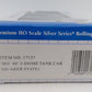 Bachmann 17137 HO Quaker State 40' 3-Dome Tank Car