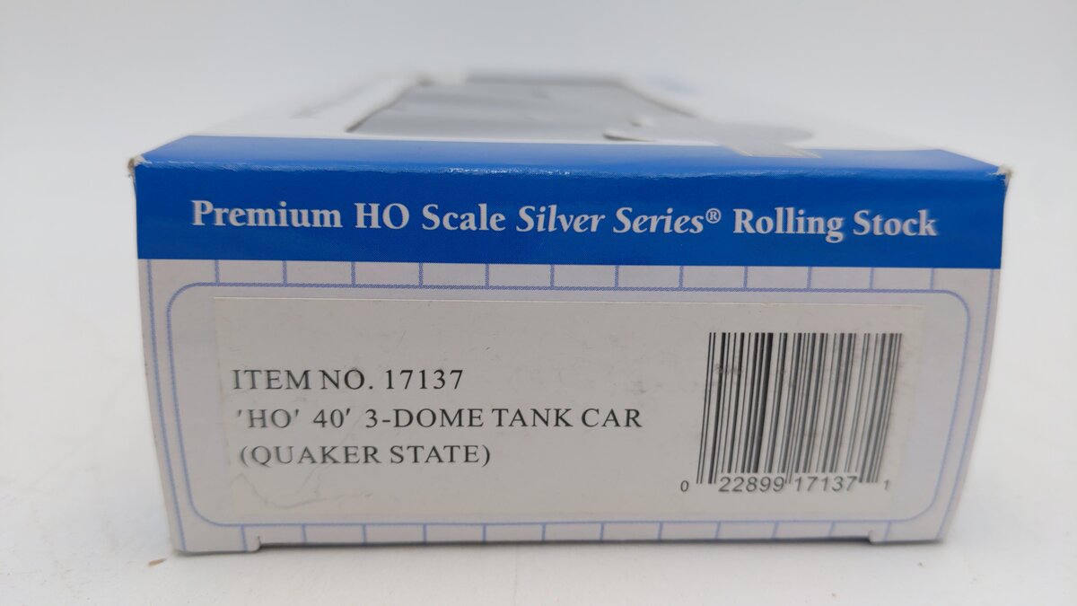 Bachmann 17137 HO Quaker State 40' 3-Dome Tank Car