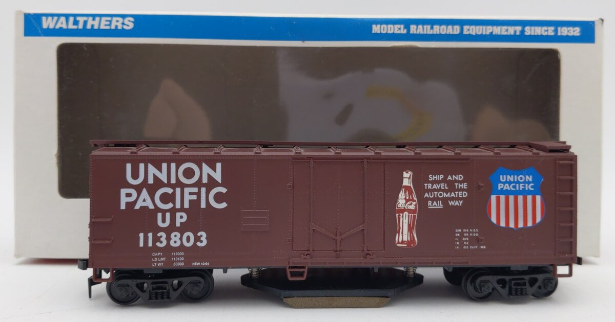Walthers 931-751 HO Union Pacific Track Cleaning Car #113803