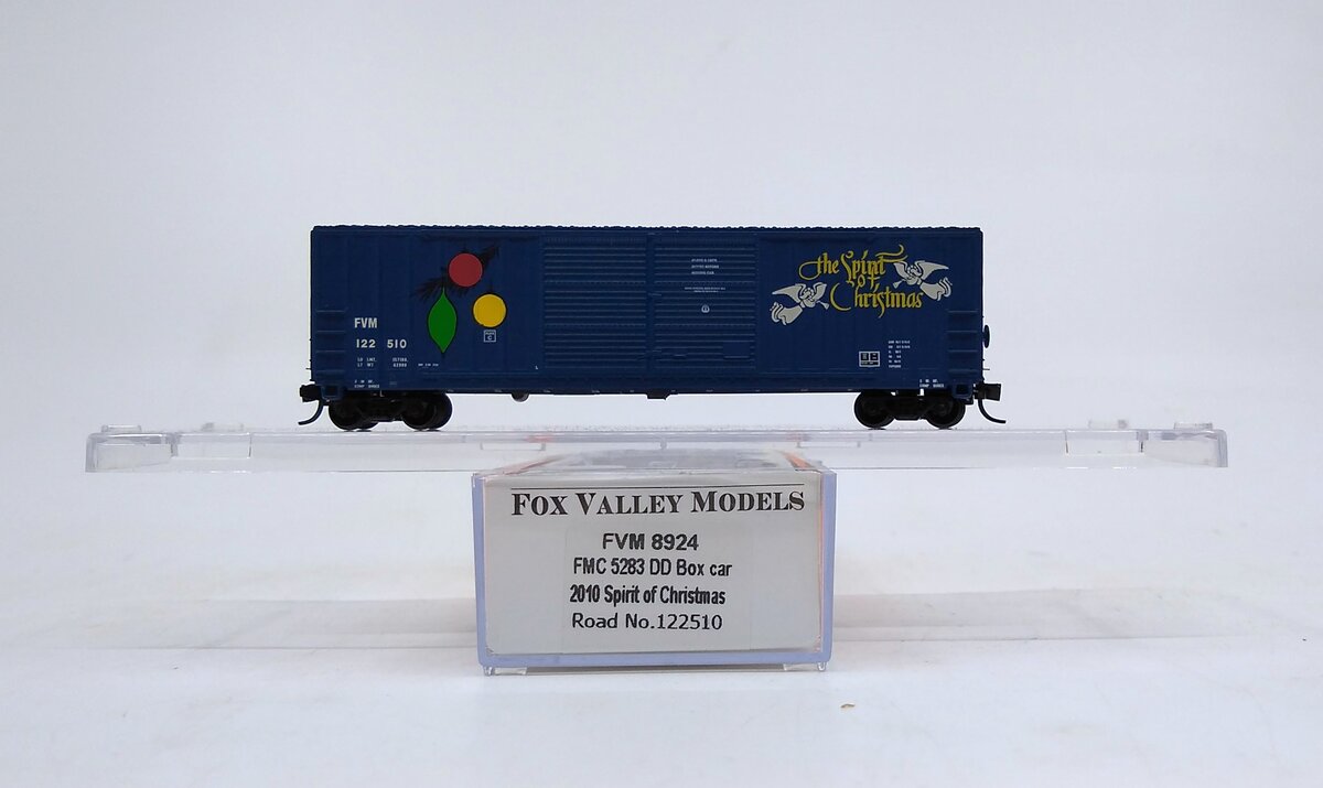 Fox Valley Models 8924 N The Spirit of Christmas Double Door Box Car #122510