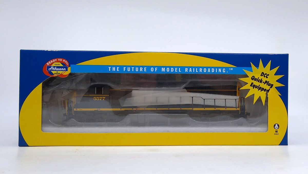 Athearn 95465 HO Santa Fe SD45 Diesel Locomotive #5577