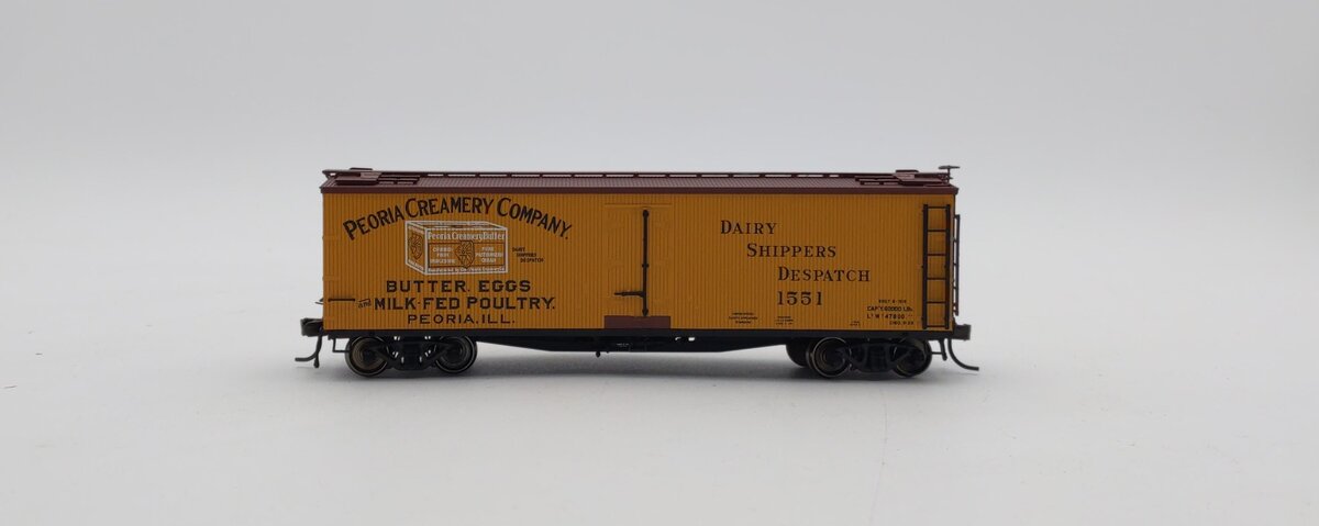 Atlas 20003302 HO Scale Peoria Creamery Company 40' Wood Reefer #1551