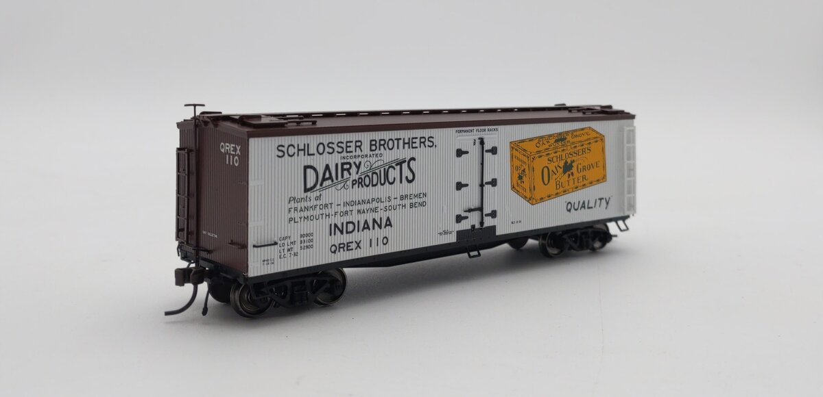 Atlas 20003305 HO Scale QREX 40' Wood Reefer, Schlosser Brothers #110
