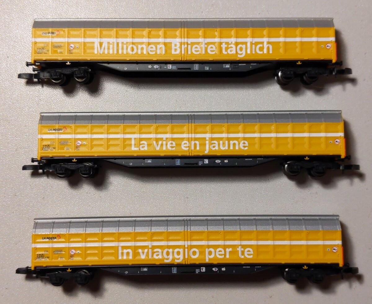 Marklin 82417 Z Scale Wascosa Sliding Wall Boxcar (3-Car Set)