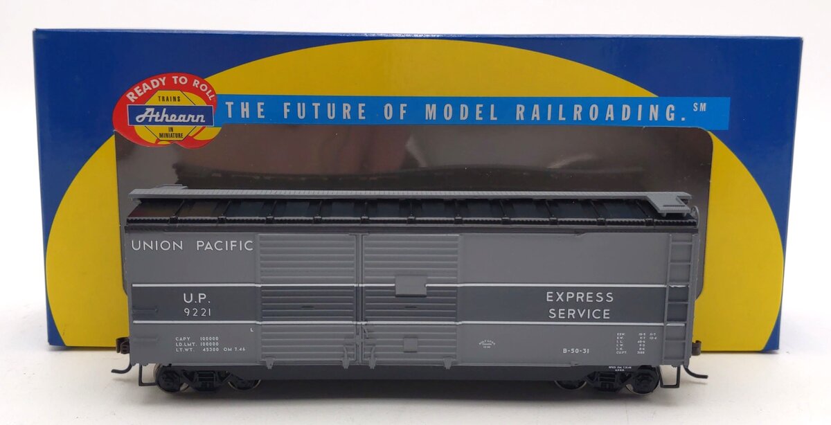 Athearn 70886 Union Pacific Two Tone Gray 40' Double Door Boxcar #9221