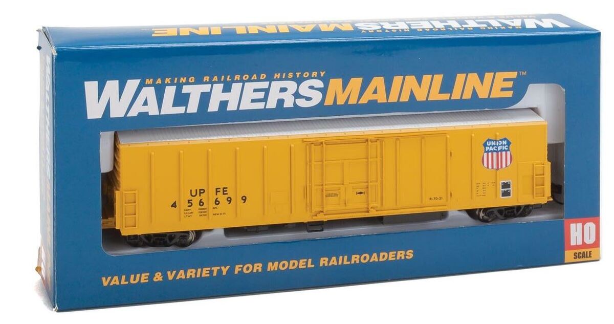 Walthers 910-3945 HO Union Pacific Fruit Express 57' Mechanical Reefer #456699