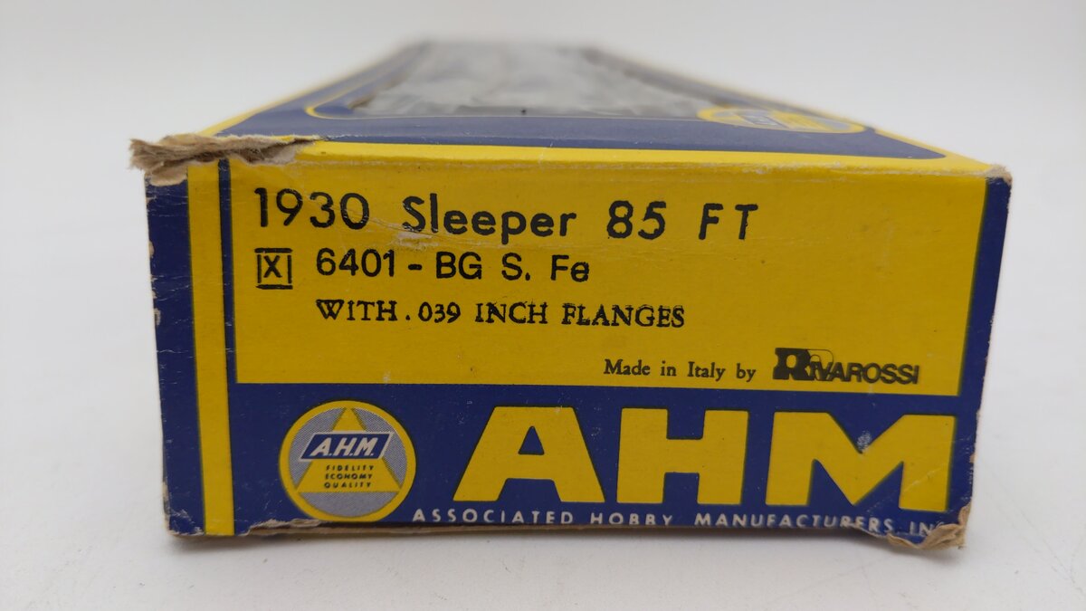 AHM 6401 HO Scale Santa Fe Sleeper Passenger Car #1377