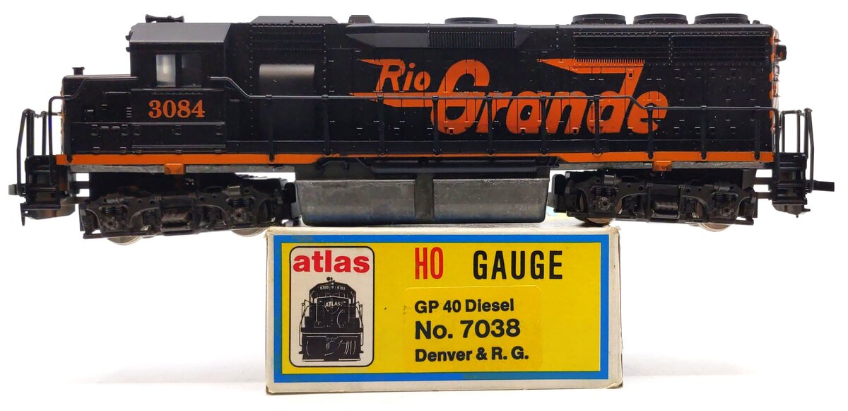 Atlas 7038 HO Scale Rio Grande GP40 Powered Diesel Locomotive #3084 LN/Box