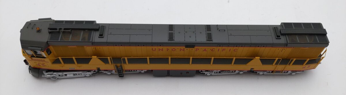 Athearn 88675 HO Scale Union Pacific U50 Diesel Locomotive