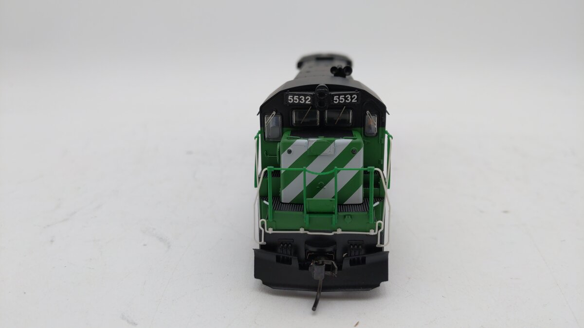 Broadway Limited 2443 HO Burlington Northern GE C30-7 Paragon2™ #5532 w/DCC