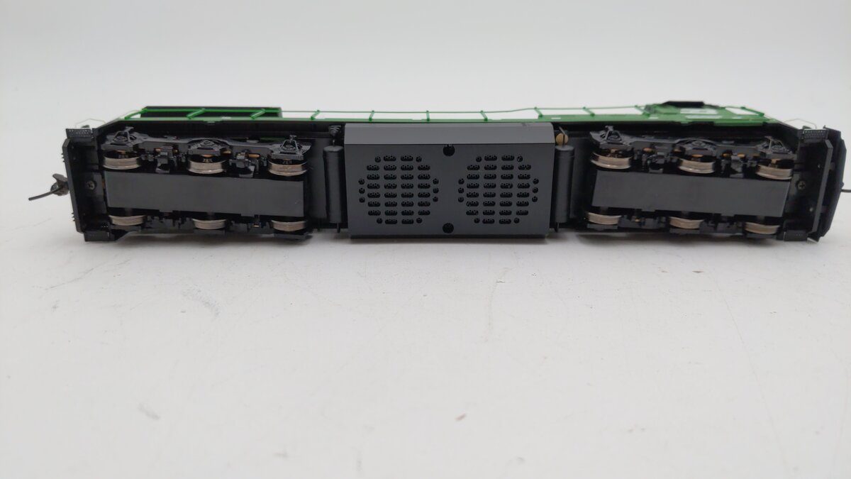 Broadway Limited 2443 HO Burlington Northern GE C30-7 Paragon2™ #5532 w/DCC